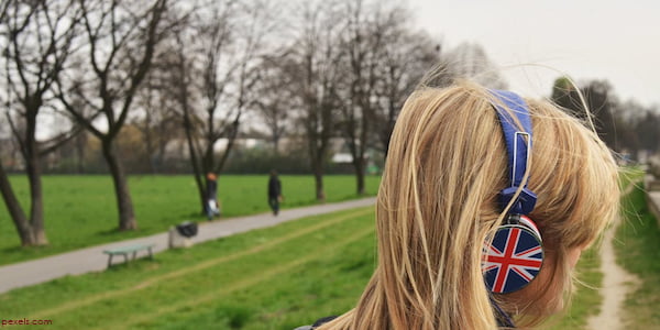 girl with headphones